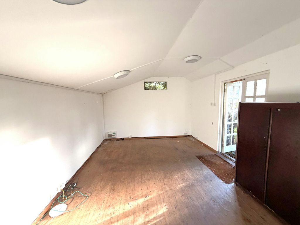 Property photo 2 of 2 Img_2913.Jpeg