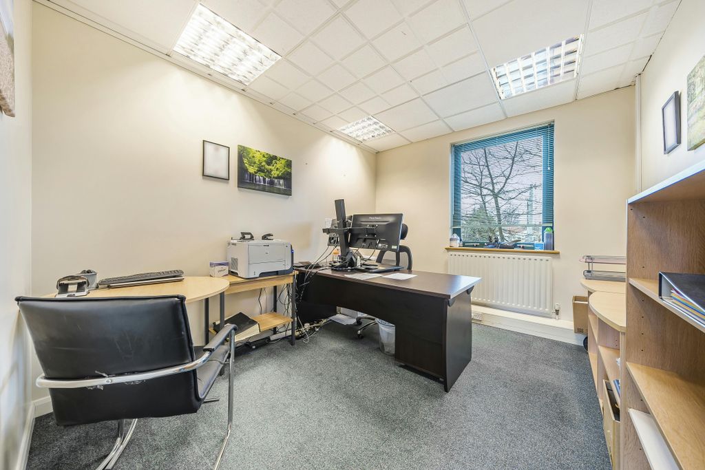 Property photo 3 of 16 1257828 3.Jpg