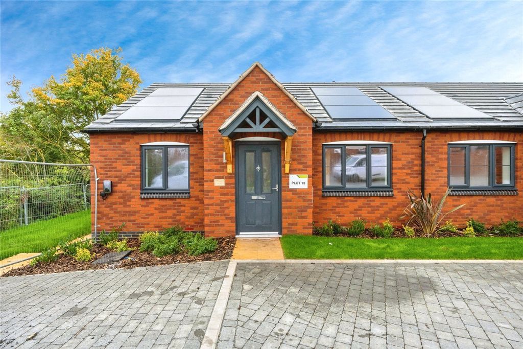 Property photo 1 of 7 Front