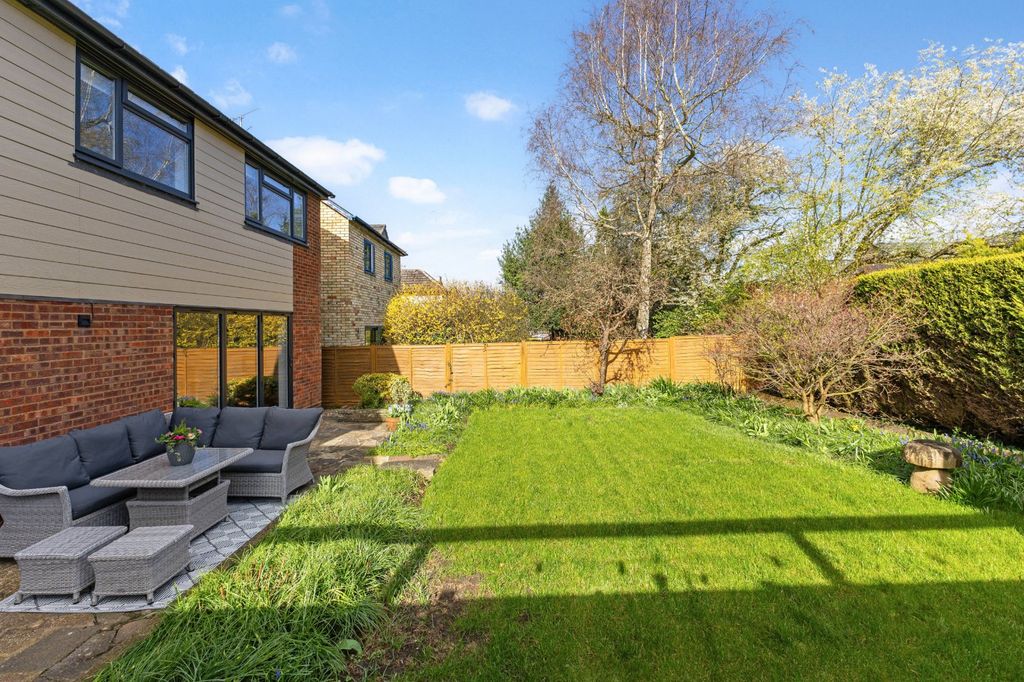 Property photo 2 of 13 Picture No. 20