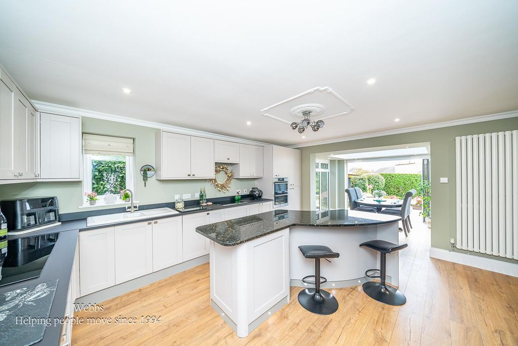 Property photo 3 of 50 Webbs -15.Jpg