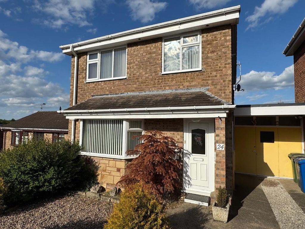 Property photo 1 of 17 Front 05.Jpg