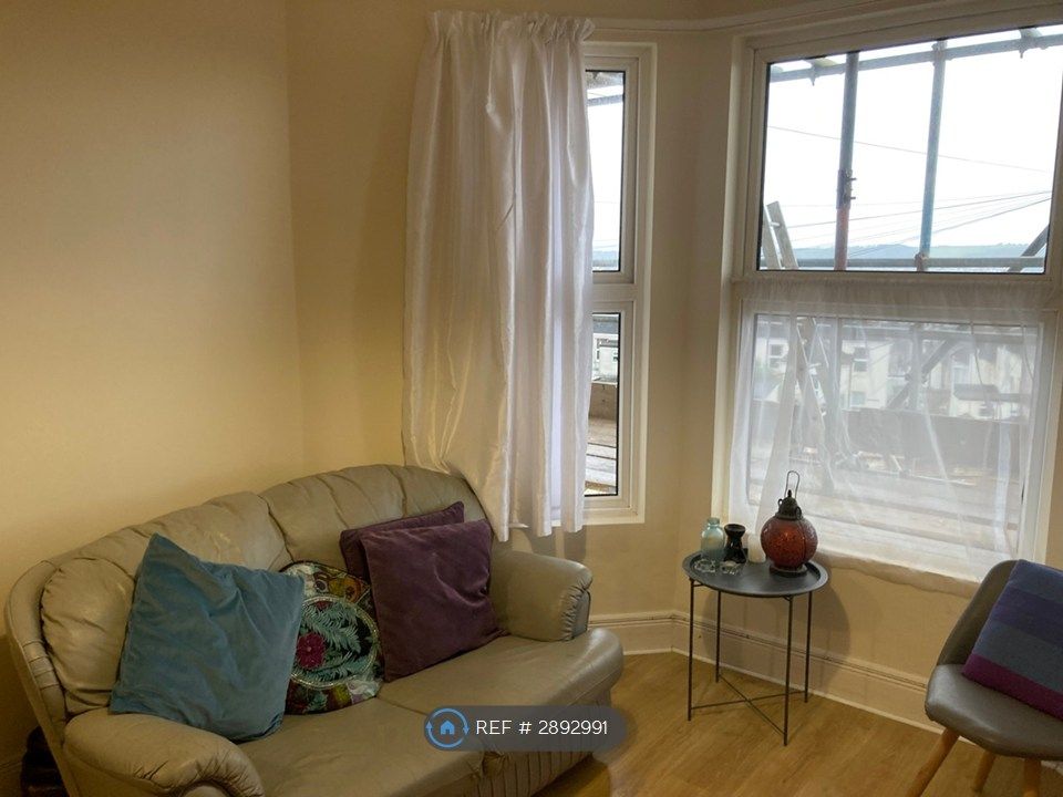 Property photo 3 of 11 Living Area