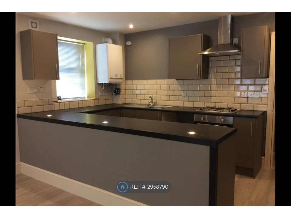 Property photo 1 of 12 Kitchen Flat 31B