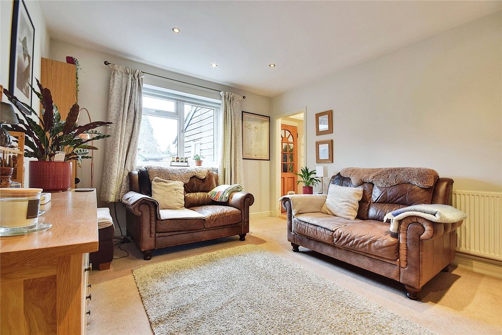 Property photo 3 of 18 Reception Room