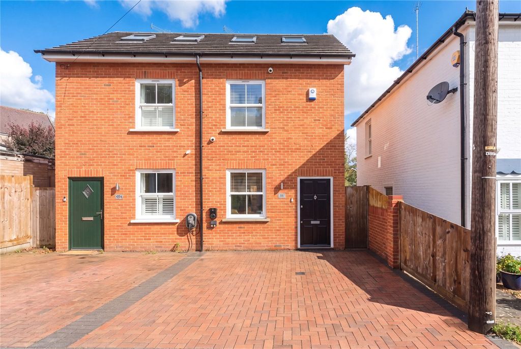 Property photo 1 of 10 Picture No. 01