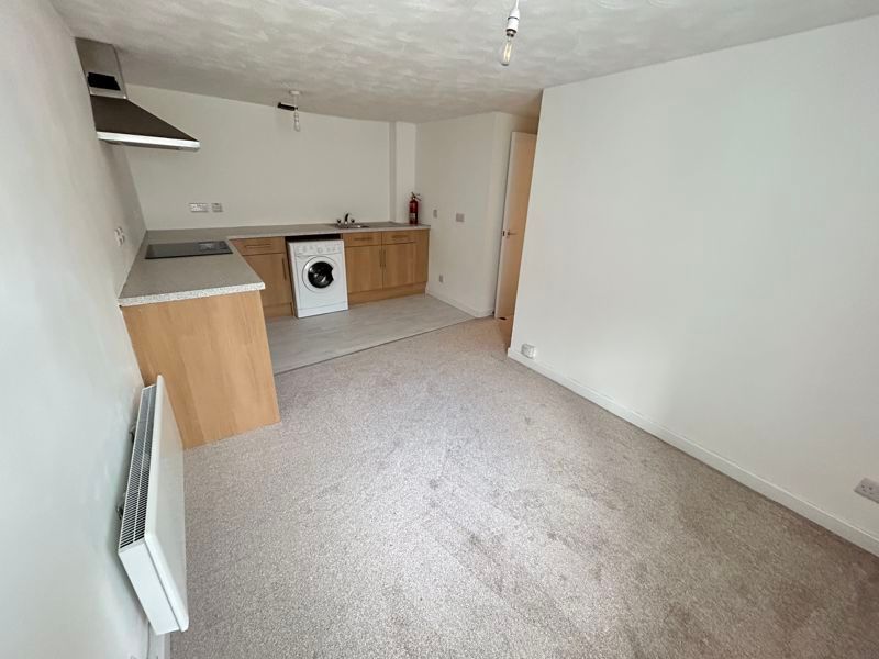 Property photo 2 of 7 Photo 2