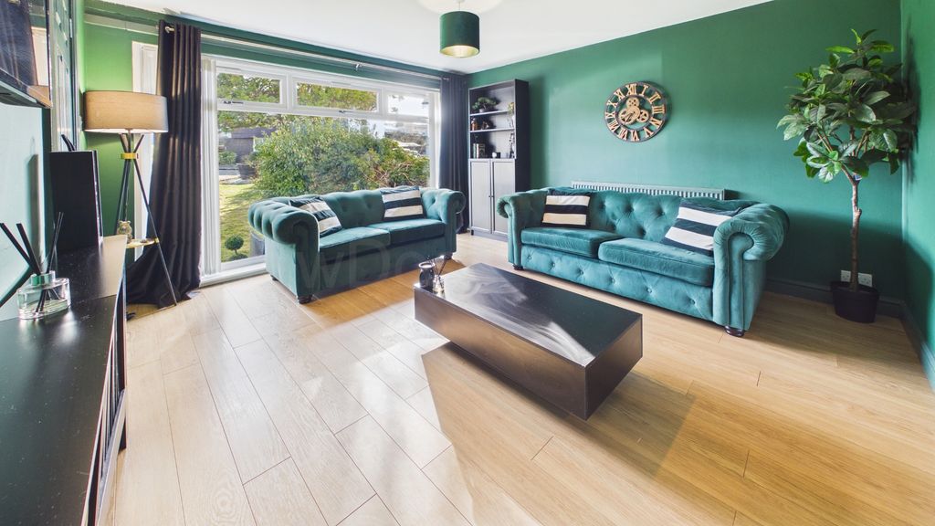 Property photo 2 of 21 Photo 13