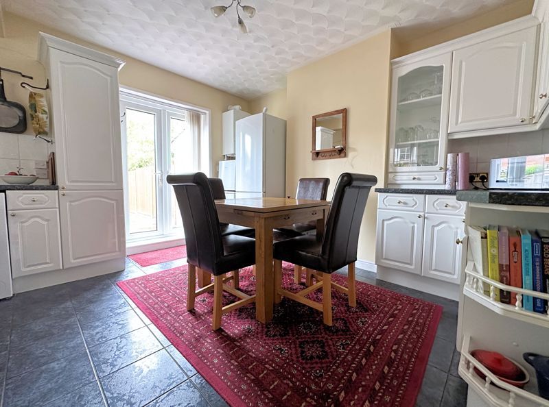 Property photo 3 of 20 Kitchen/Diner