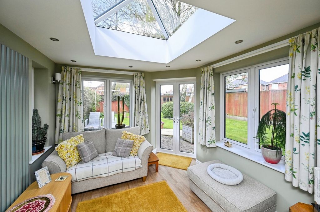 Property photo 3 of 21 Orangry