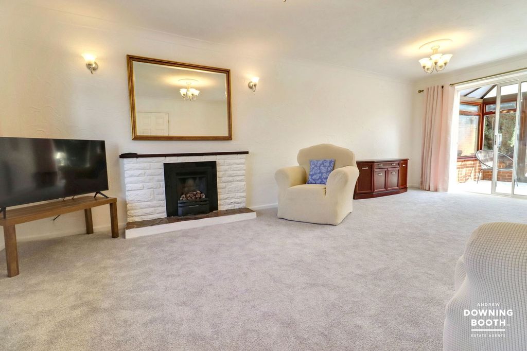 Property photo 3 of 30