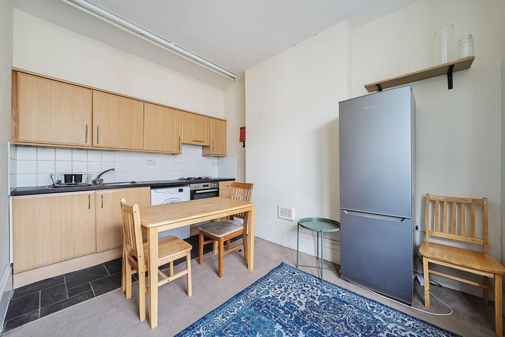 Property photo 3 of 13 Picture No. 04