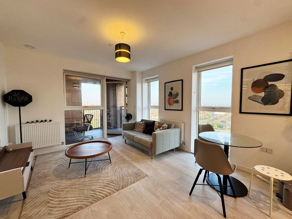 Property photo 1 of 8 Nelsons Are Proud To Present This Fantastic One Double Bedroom Apartment In The Western Circus Development, Acton.