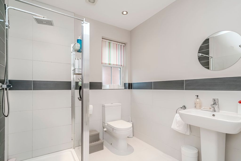 Additional image 23 of 6 bed detached house for saleFarington Lodge Gardens, Farington PR25