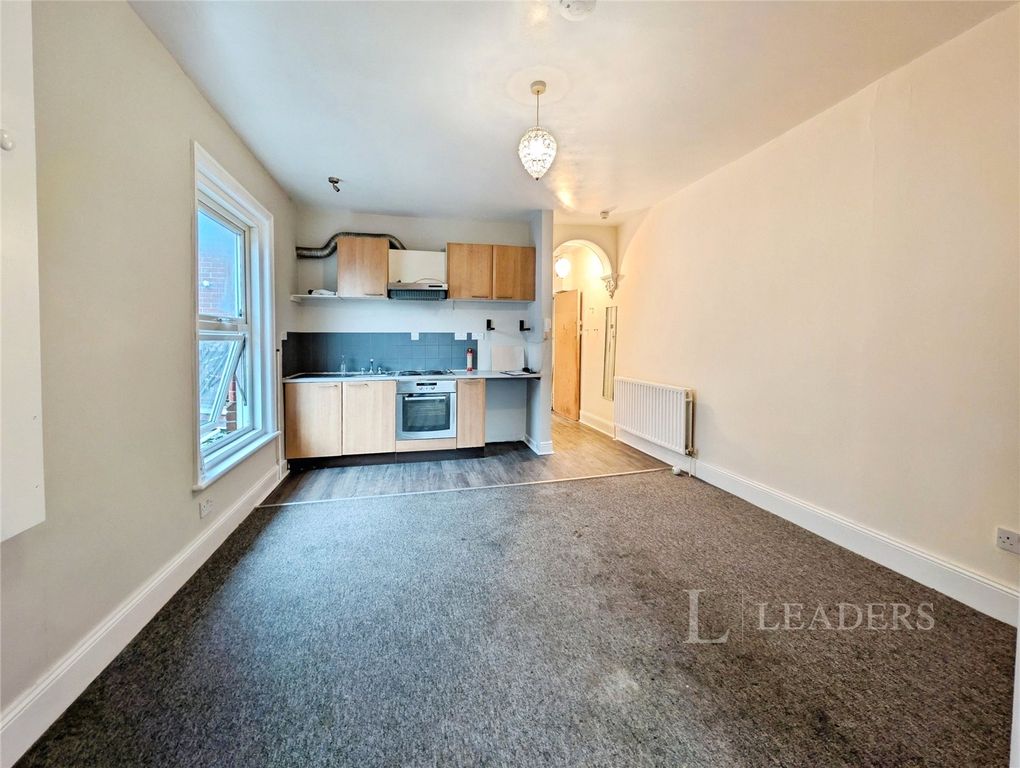 Property photo 3 of 8 Picture No. 07