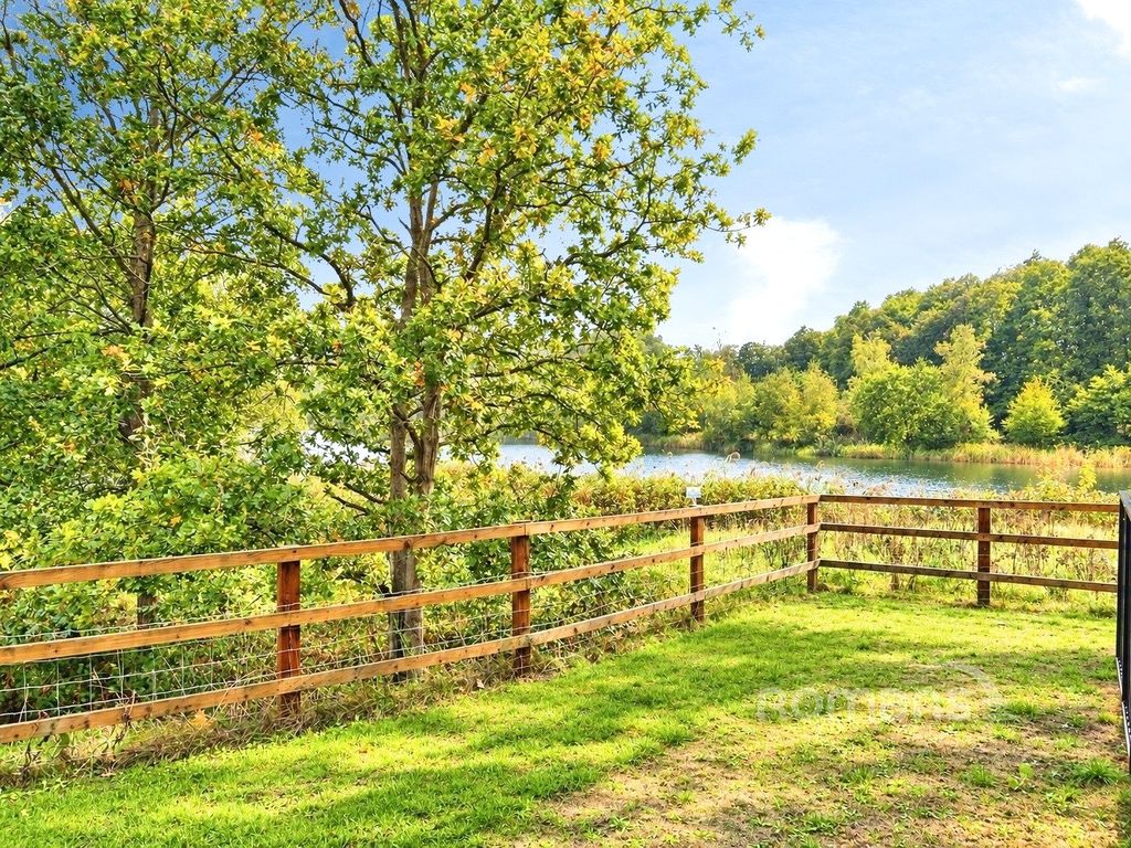 Property photo 3 of 11 Picture No. 09