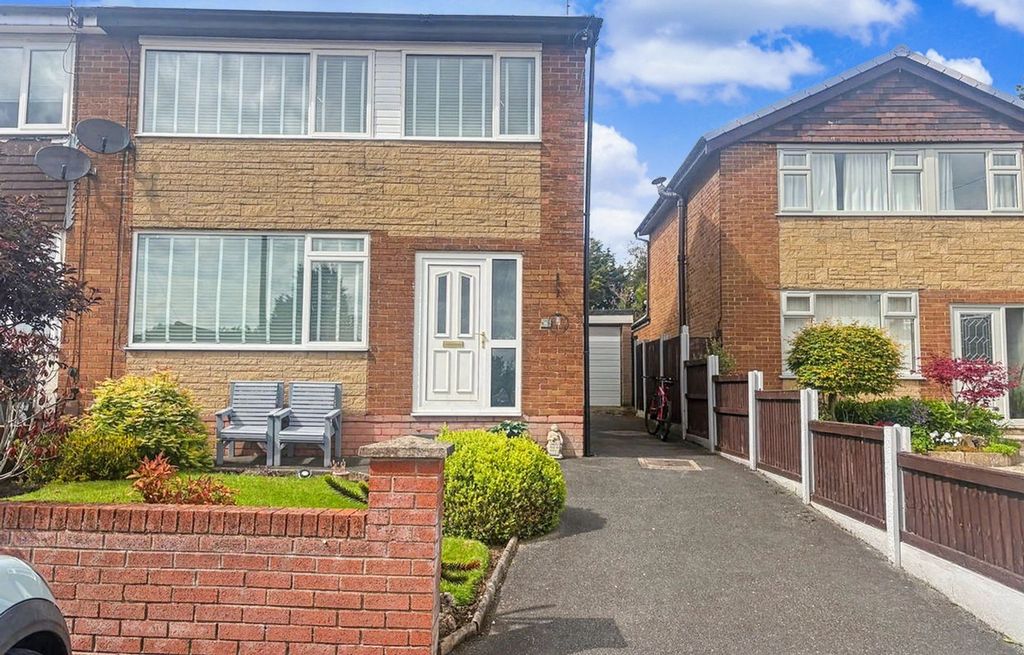 Property photo 1 of 23