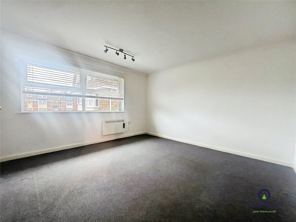 Property photo 3 of 8 Picture No. 27