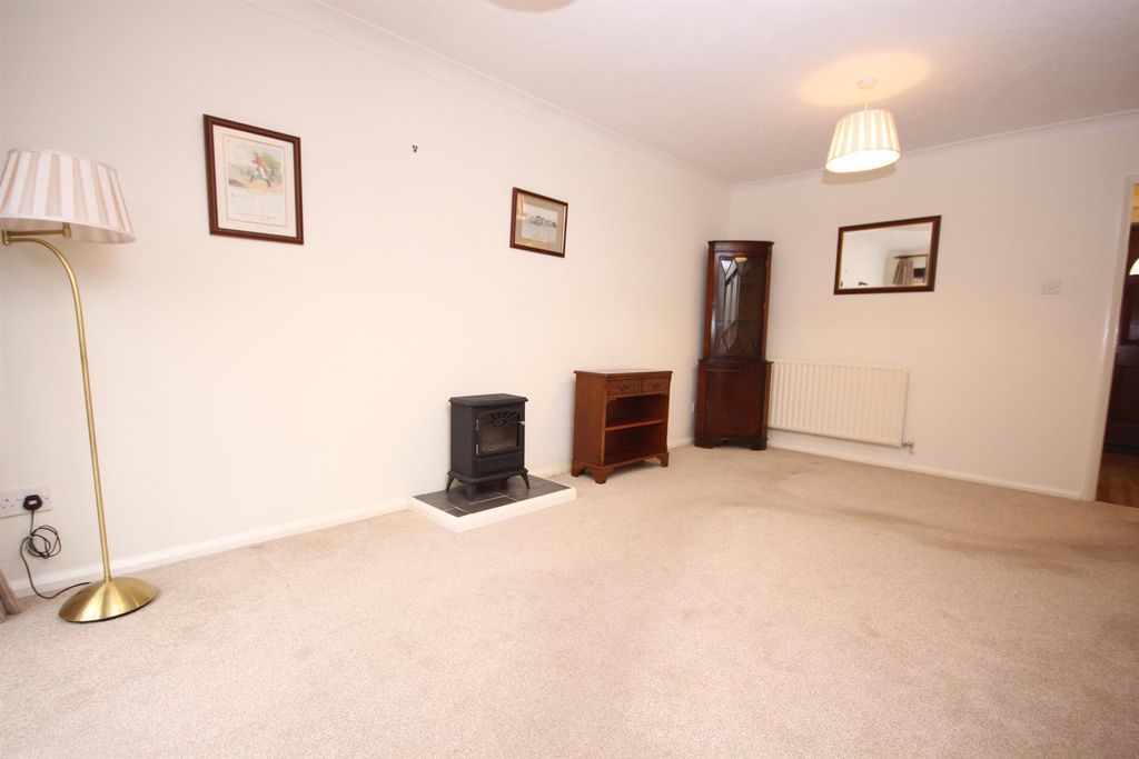 Property photo 3 of 10 Img_8137.Jpg