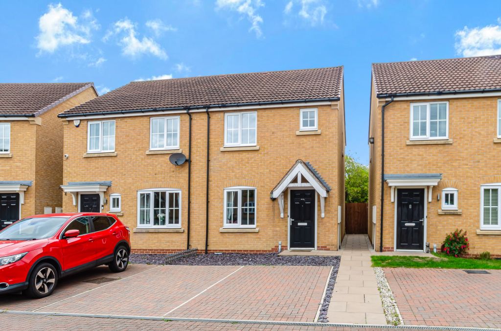 Property photo 1 of 15 Advert-02