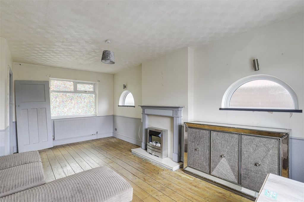 Property photo 2 of 18 2684.Jpg