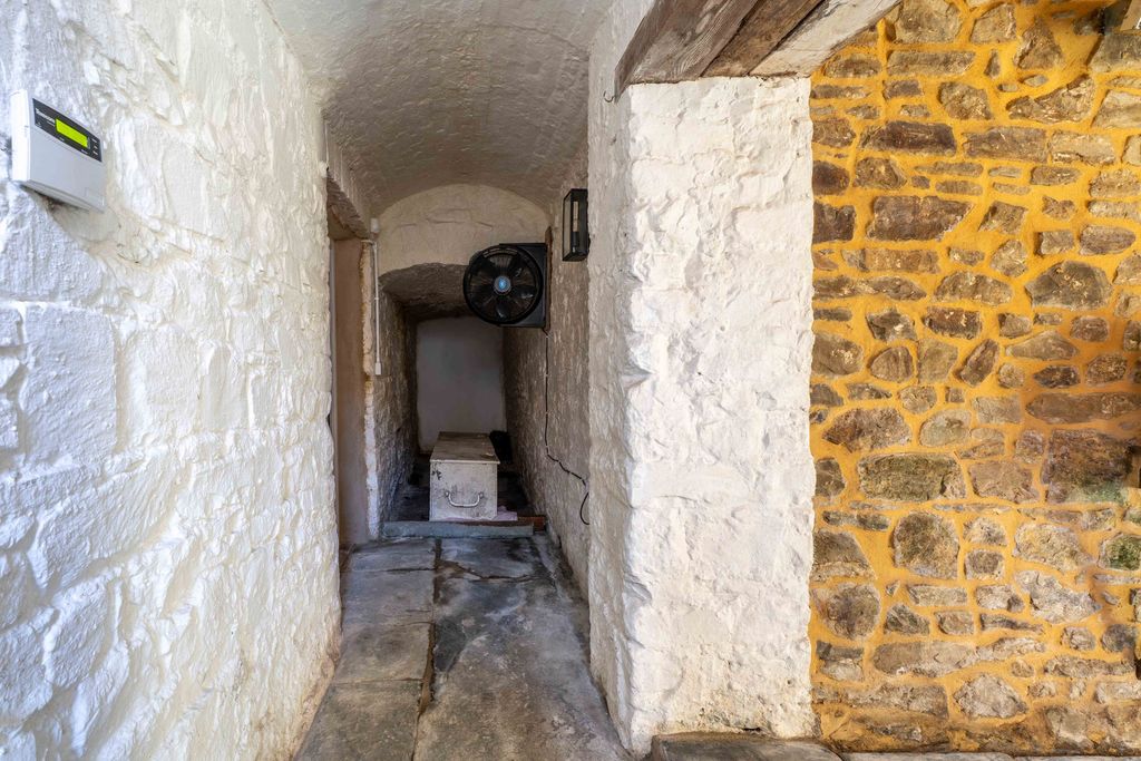 Additional image 54 of 8 bed link detached house for sale61 St. James Street, Narberth SA67