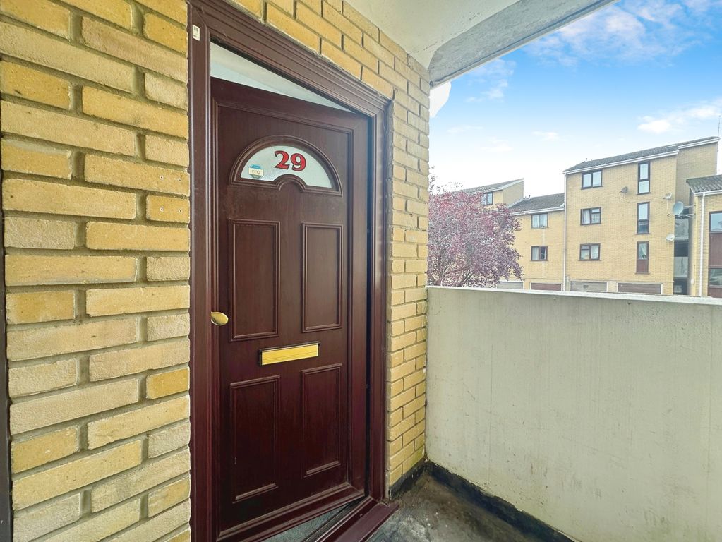 Property photo 2 of 12 Entrance