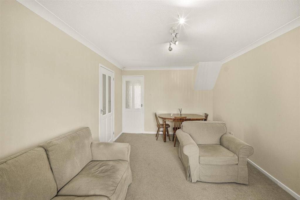 Property photo 2 of 16 18-P1162708.Jpg