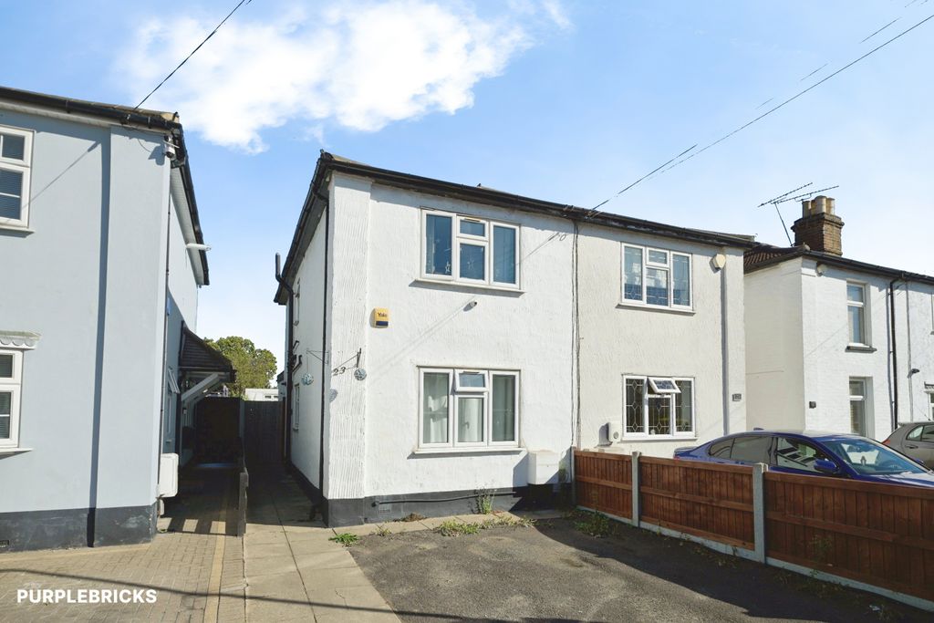 Property photo 1 of 27