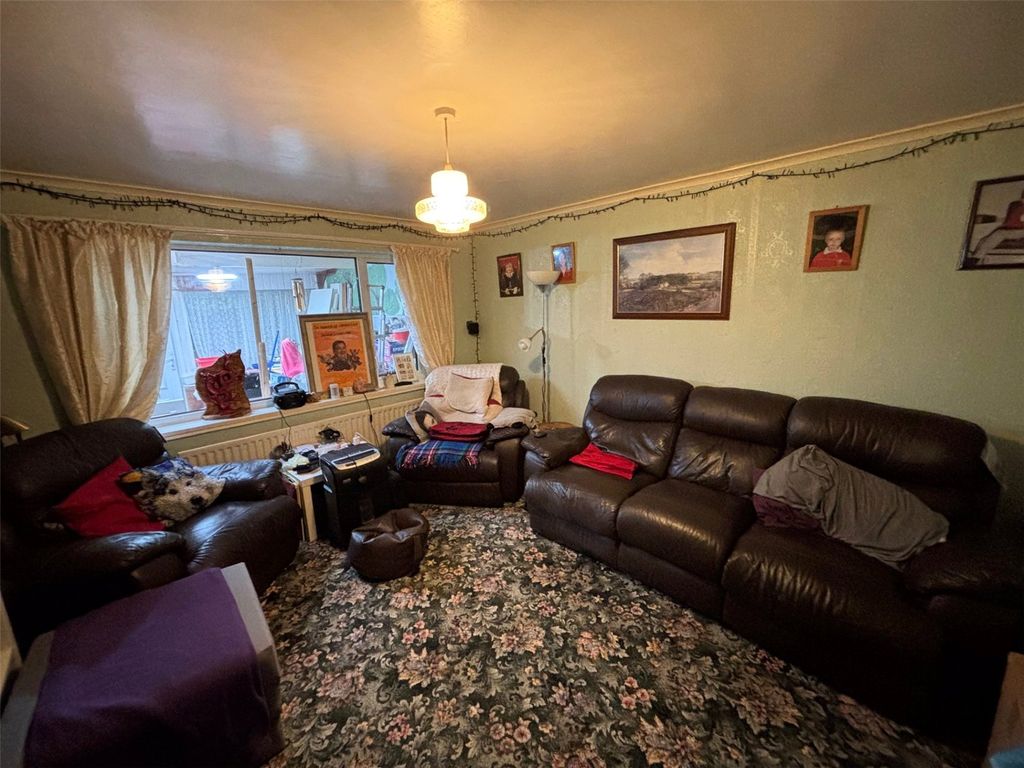 Property photo 3 of 17 Picture No. 09