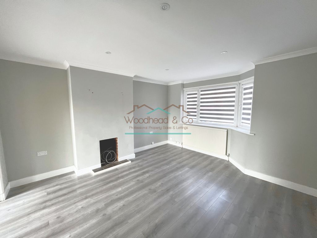 Property photo 3 of 8 Untitled Design(5)