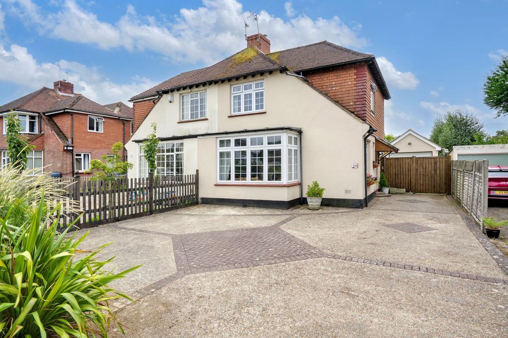 Property photo 1 of 26