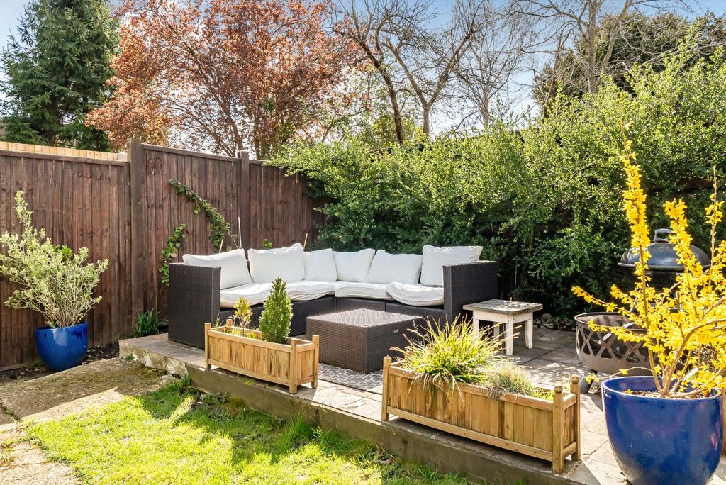 Property photo 3 of 20 Picture No. 06