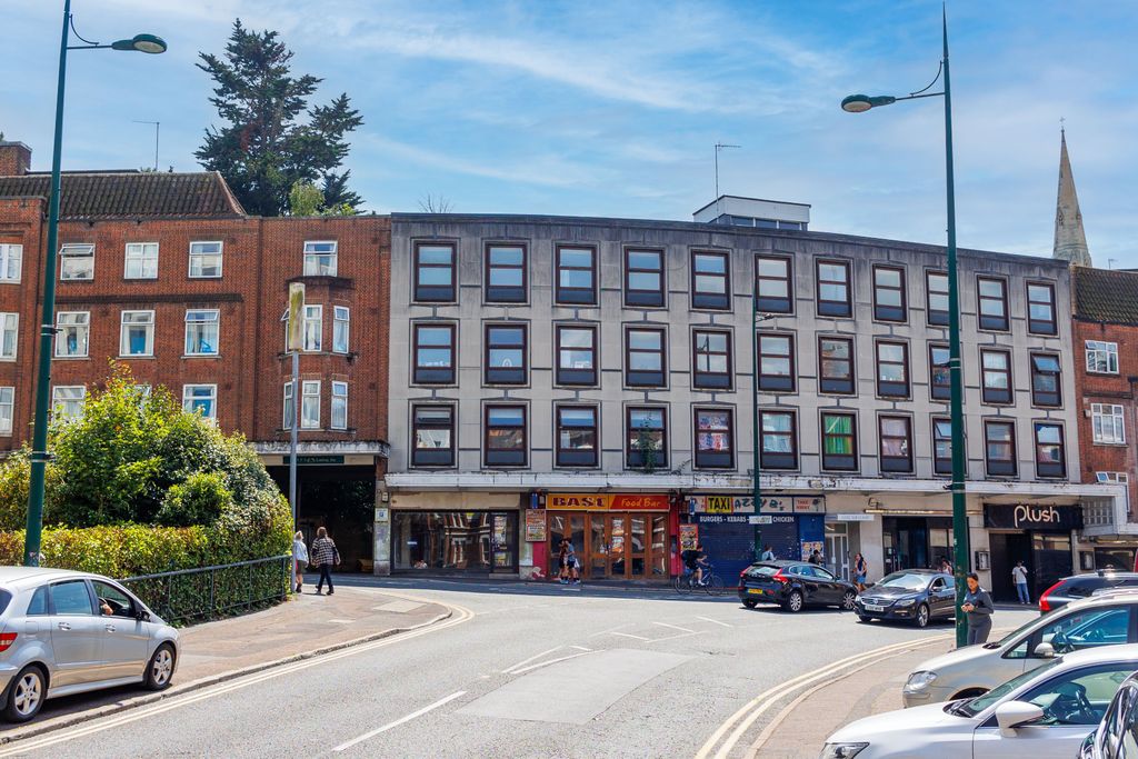 Property photo 1 of 11 R6M_6935-Edit