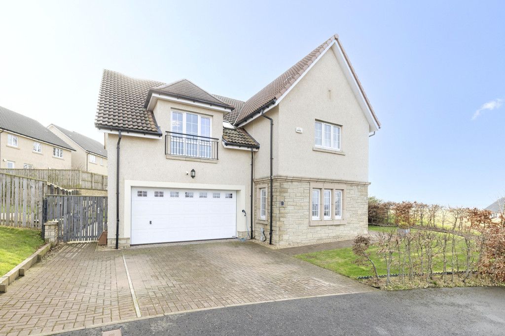 Property photo 1 of 58