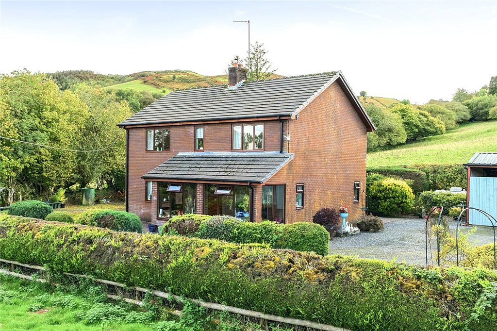 Property photo 2 of 36 Picture No. 22