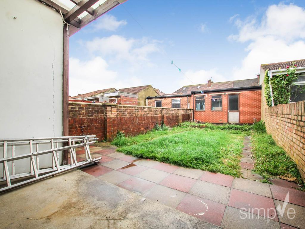 Property photo 3 of 7 Img_5917