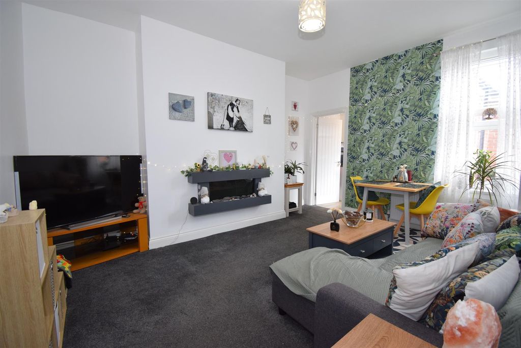 Property photo 1 of 12 Dsc_0008.Jpg