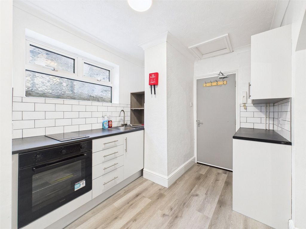 Property photo 2 of 25 Picture No. 03