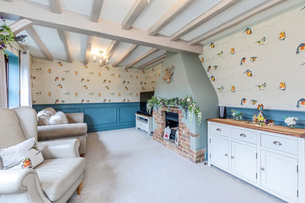 Property photo 2 of 18 Pbox-Img.Jpg