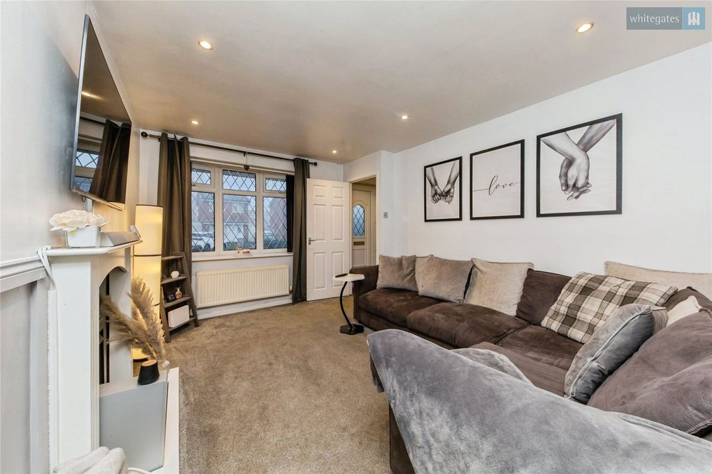 Property photo 2 of 11 Picture No. 03