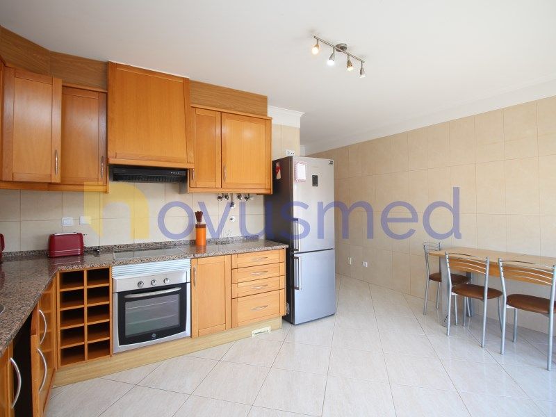 Property photo 2 of 37