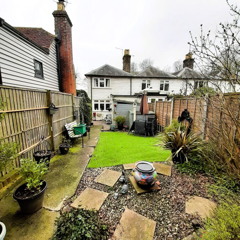 Property photo 2 of 12