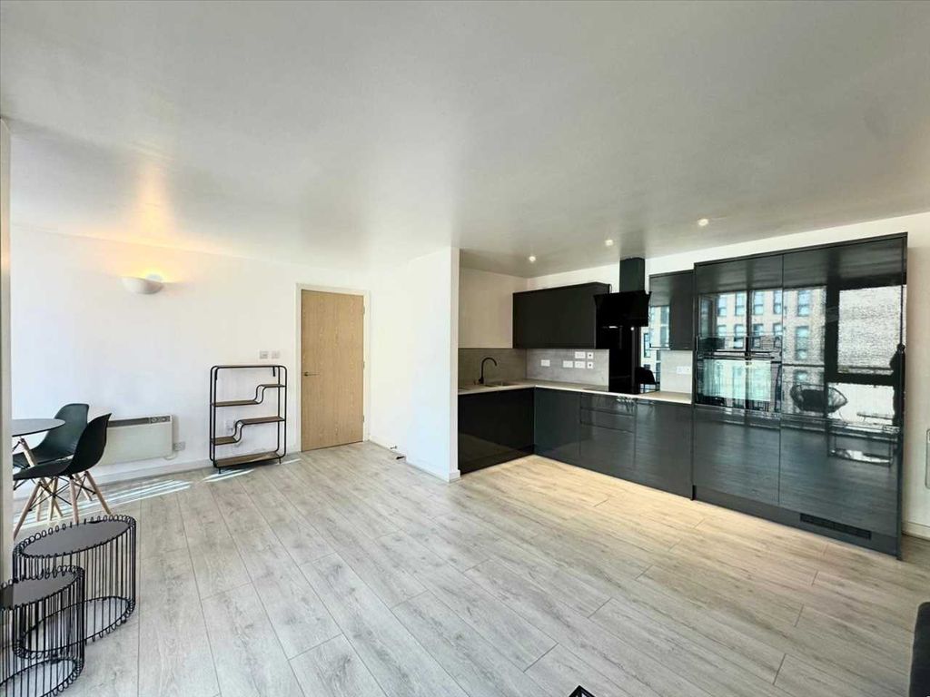 Property photo 1 of 19 Main Picture