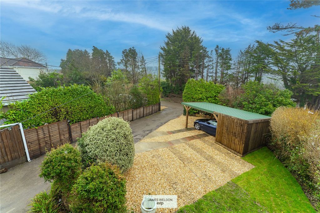 Property photo 2 of 20 Picture No. 05