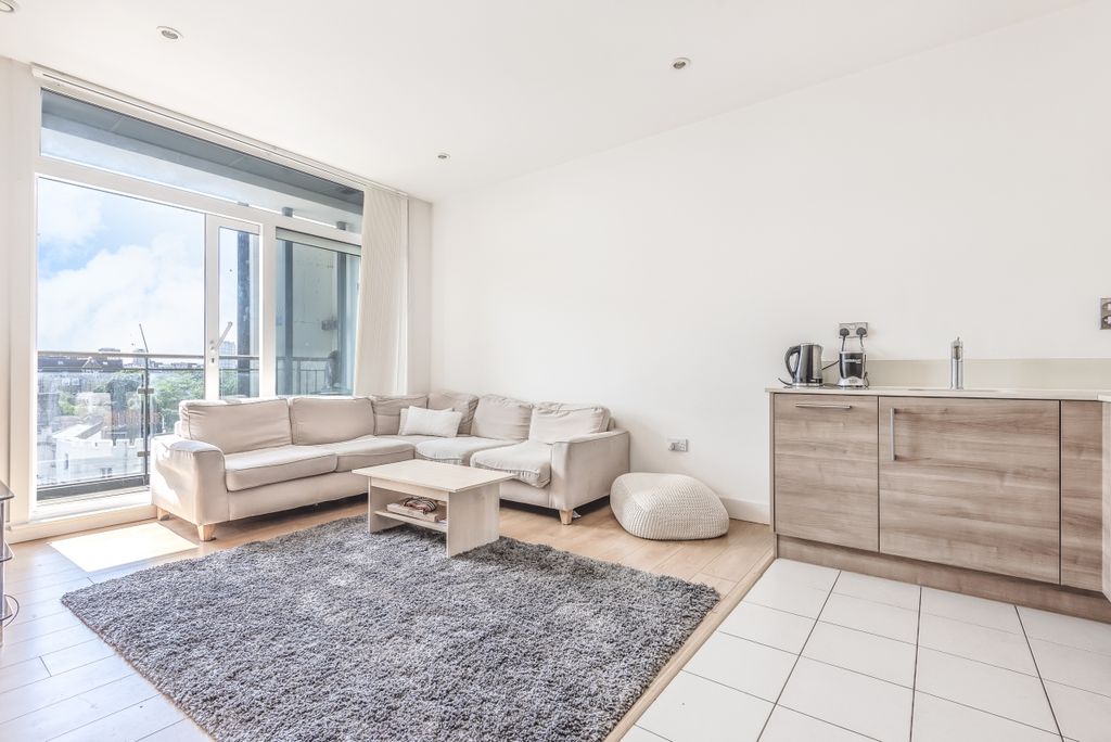 Property photo 1 of 6 499296 (2)