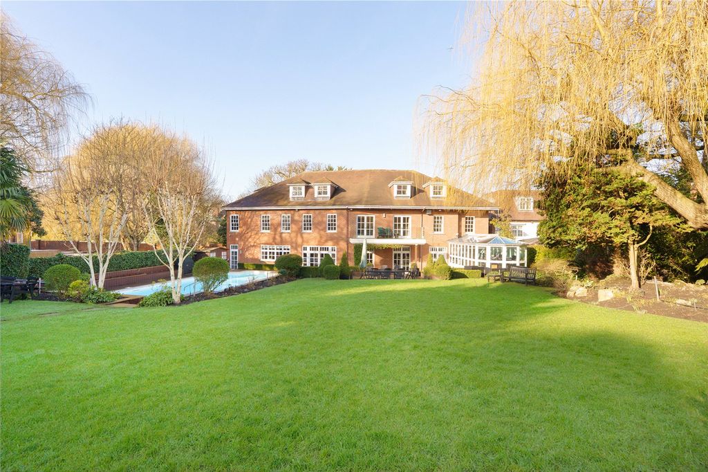 Property photo 2 of 30 Picture No. 04