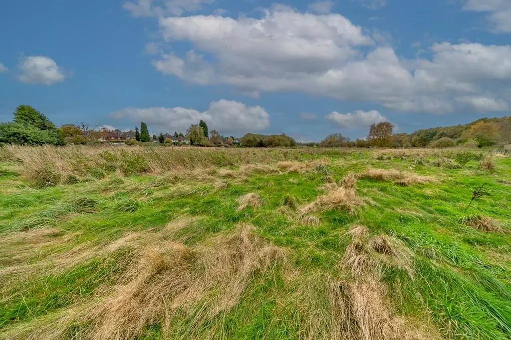 Property photo 3 of 5