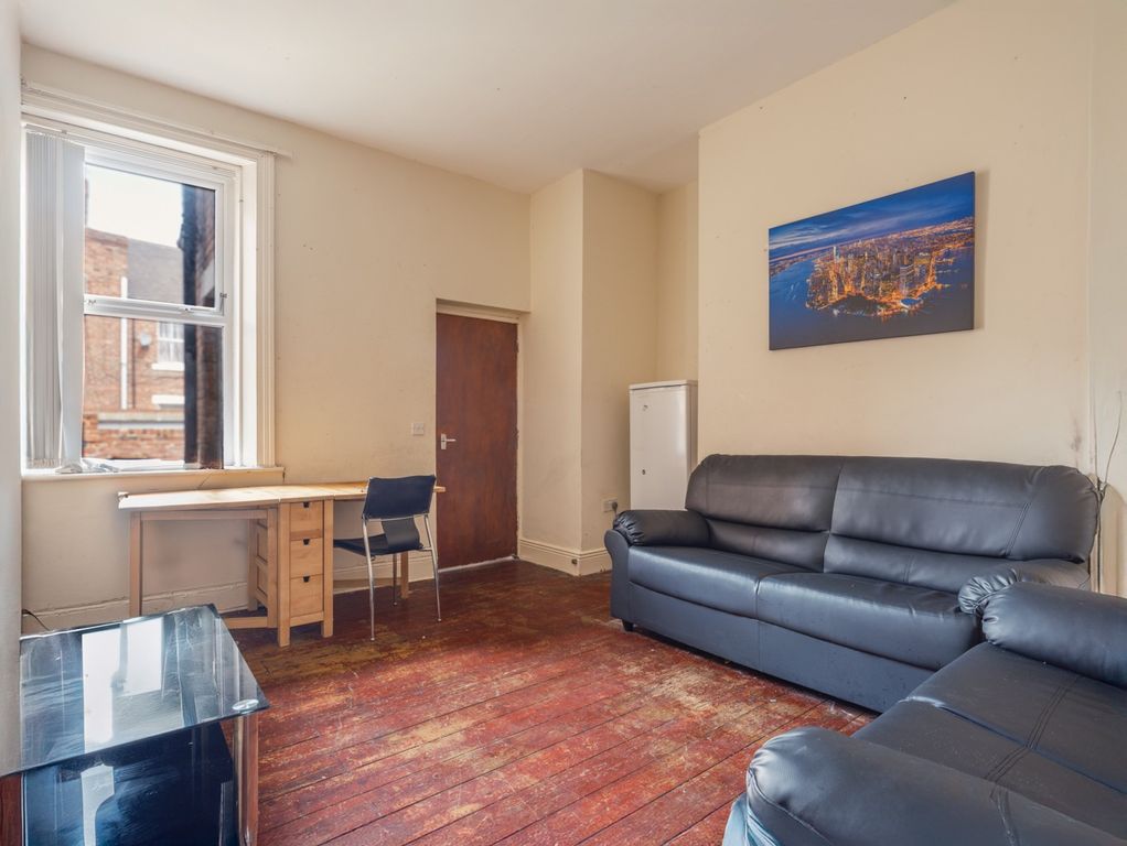Property photo 1 of 13 4369830