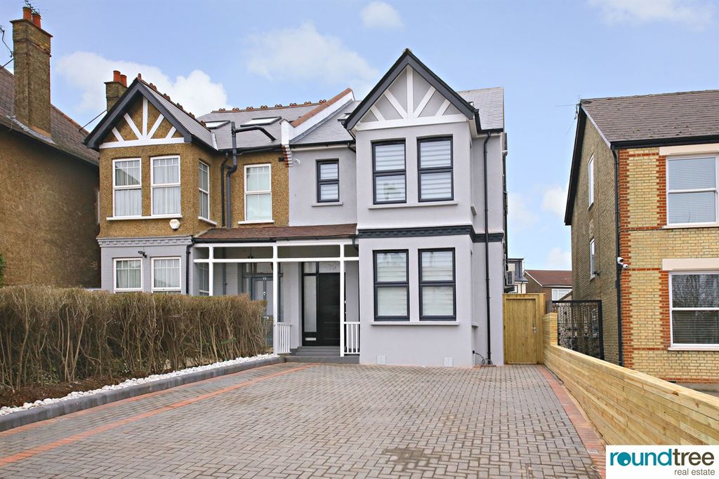 Property photo 1 of 14 (Main)